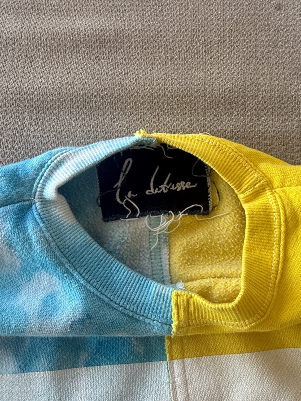 La detresse Adam break through yellow color block pullover sweatshirt 💛 size S - Picture 6 of 7